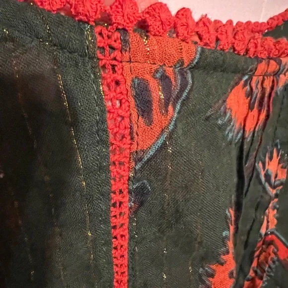 SOLD**** Rachel Zoe L Phoenix bird novelty print top Bell balloon sleeves - Picture 13 of 16